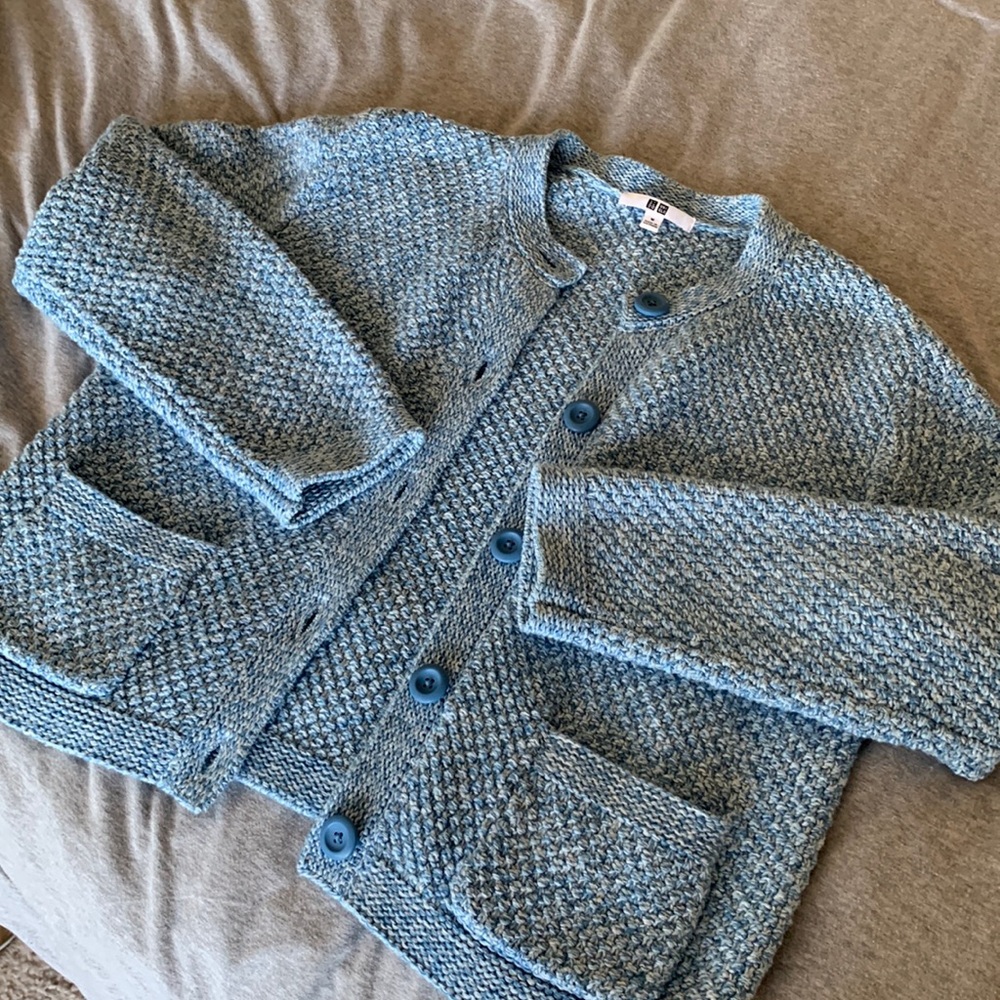 Uniqlo blue cardigan